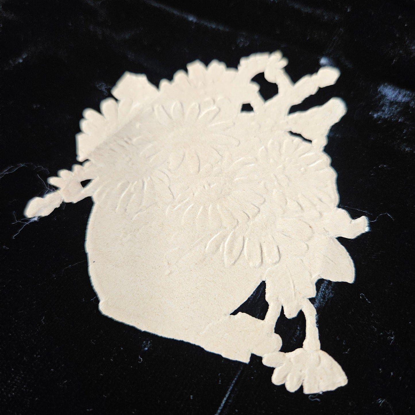 Victorian Floral Basket Die Cut Scrap