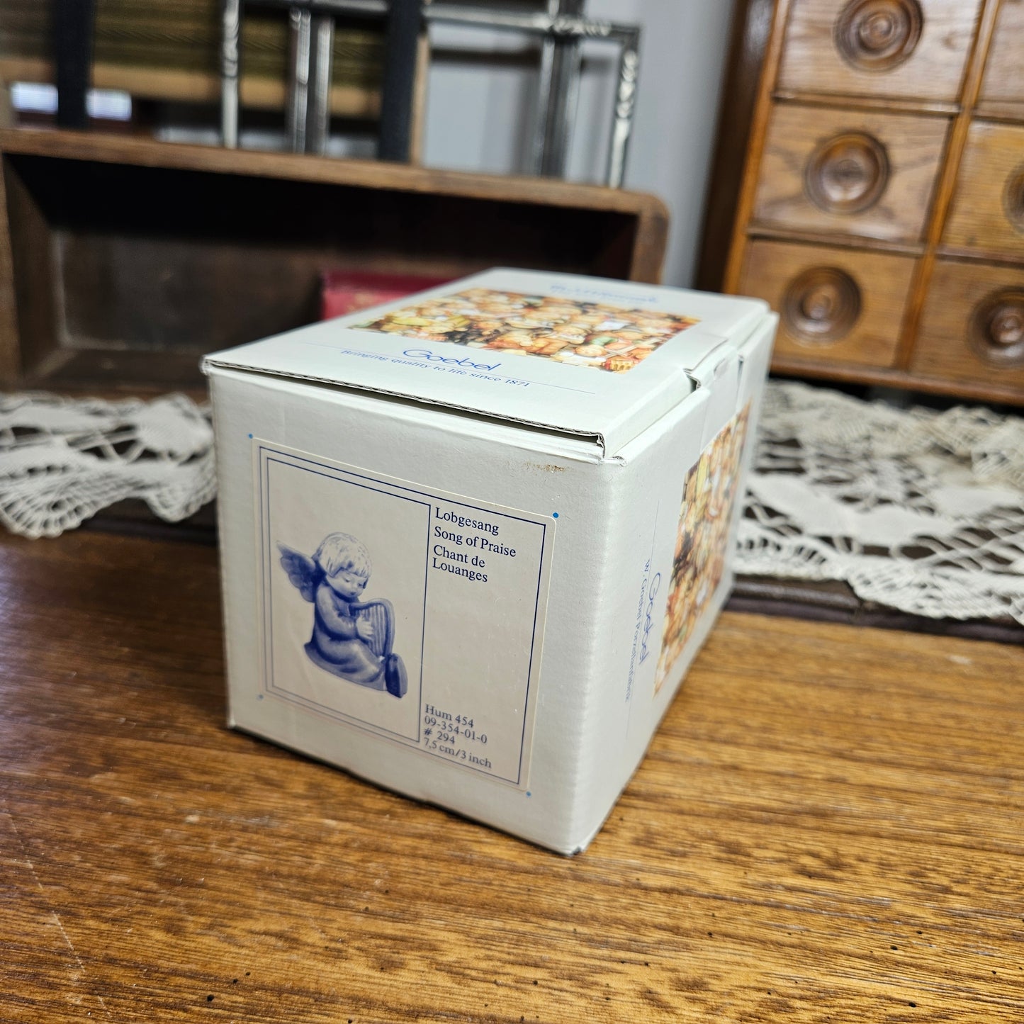 Hummel Song of Praise Angel Hum 454 Boxed Figurine