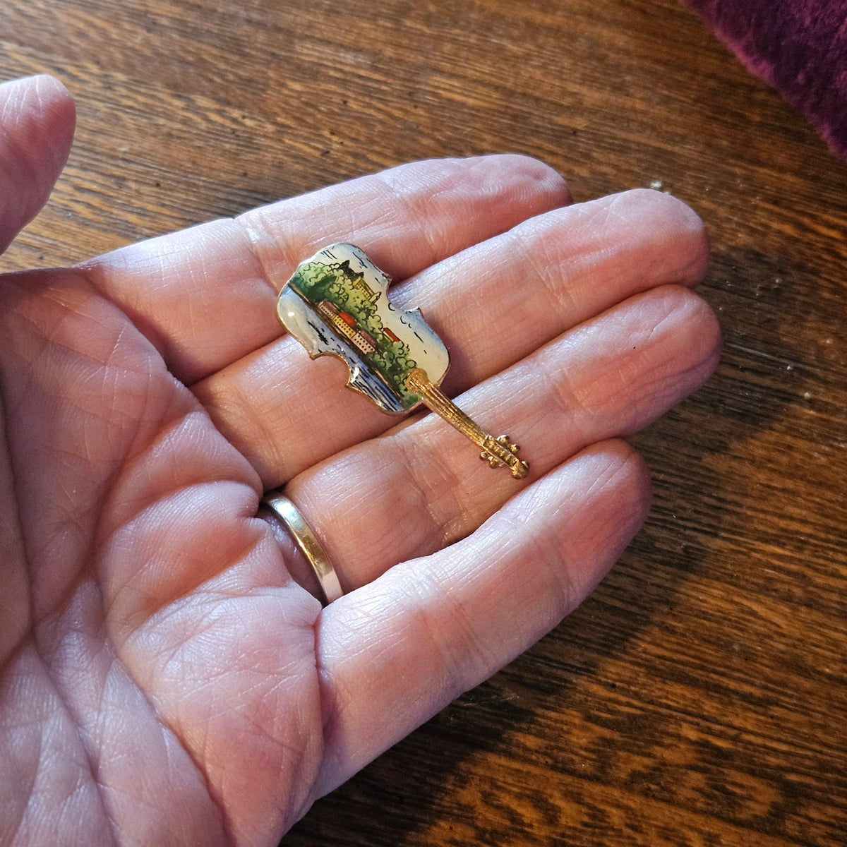 Scenic Violin Souvenir Brooch