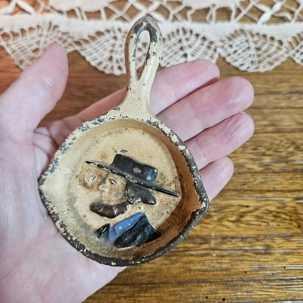 Miniature Figural Skillet Wall Plaque