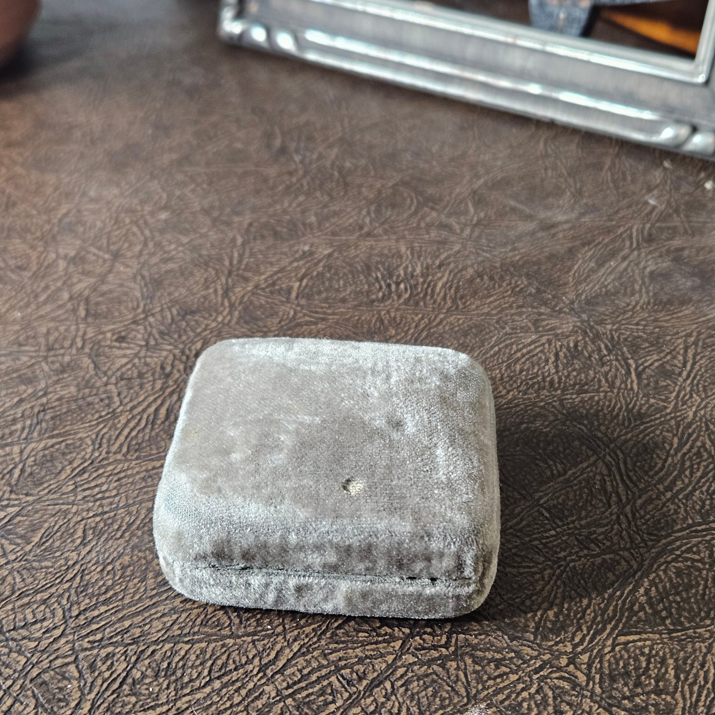 Vintage Silver Gray Velvet Jewelry Box N. Leist New Albany Indiana