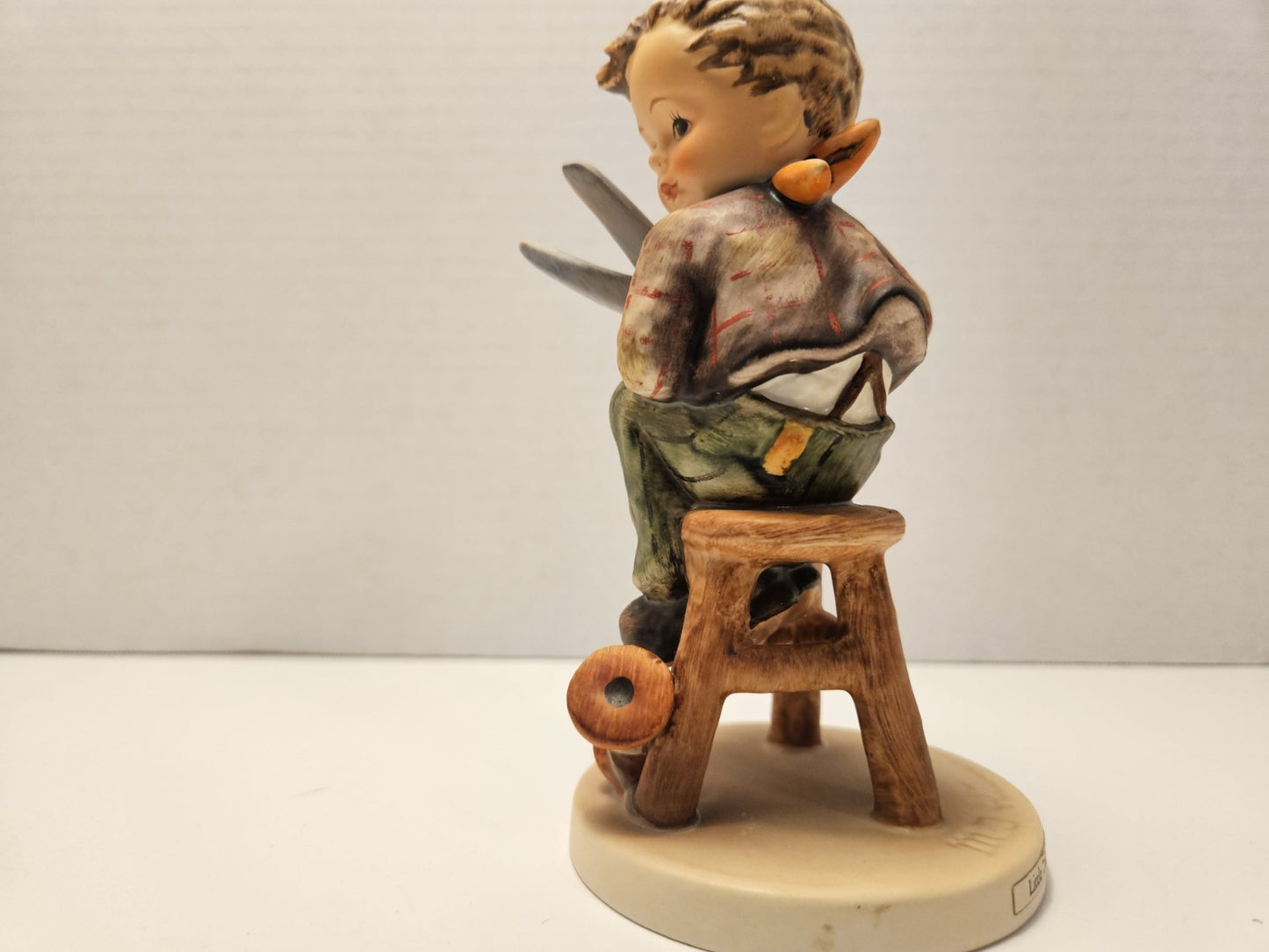 Hummel Goebel "Little Tailor" Figurine 1972