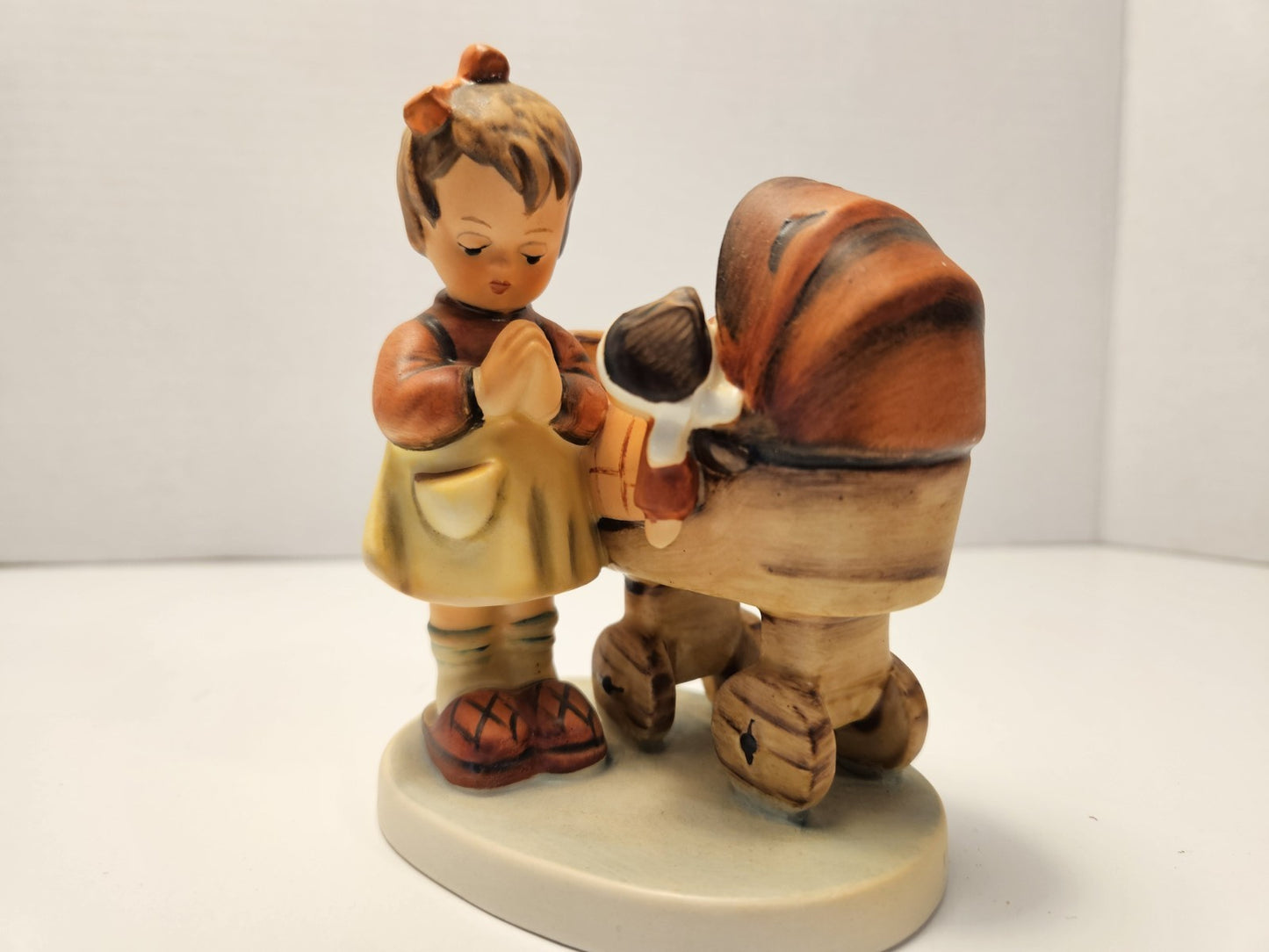 Goebel Hummel "Doll Mother" #67