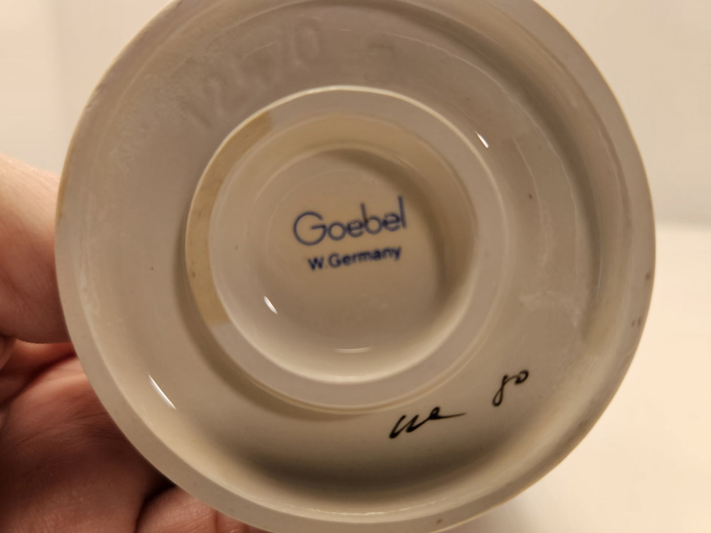 Goebel Hummel "Hello"