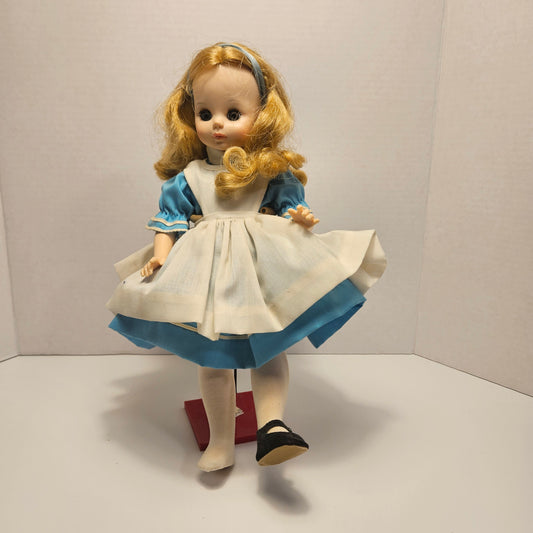 Madame Alexander Alice Doll 1552 Blue Dress
