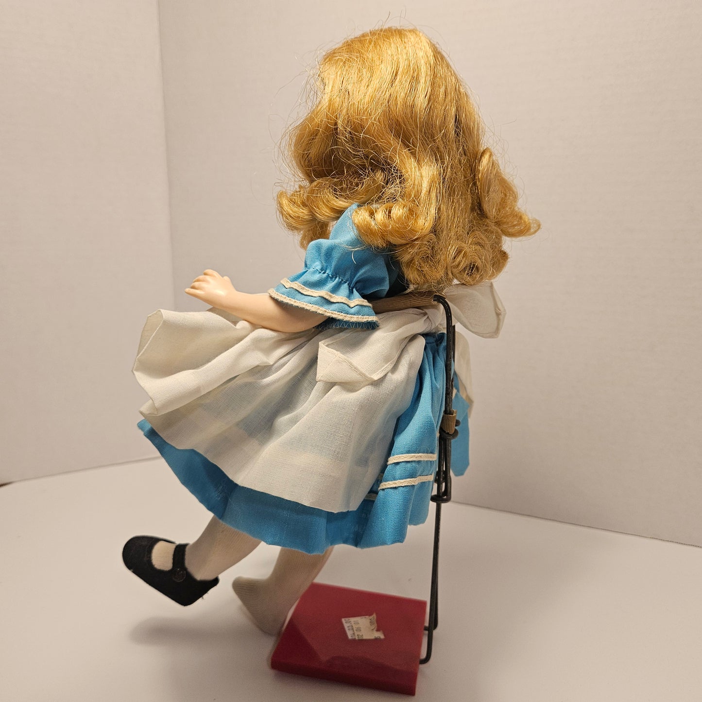 Madame Alexander Alice Doll 1552 Blue Dress