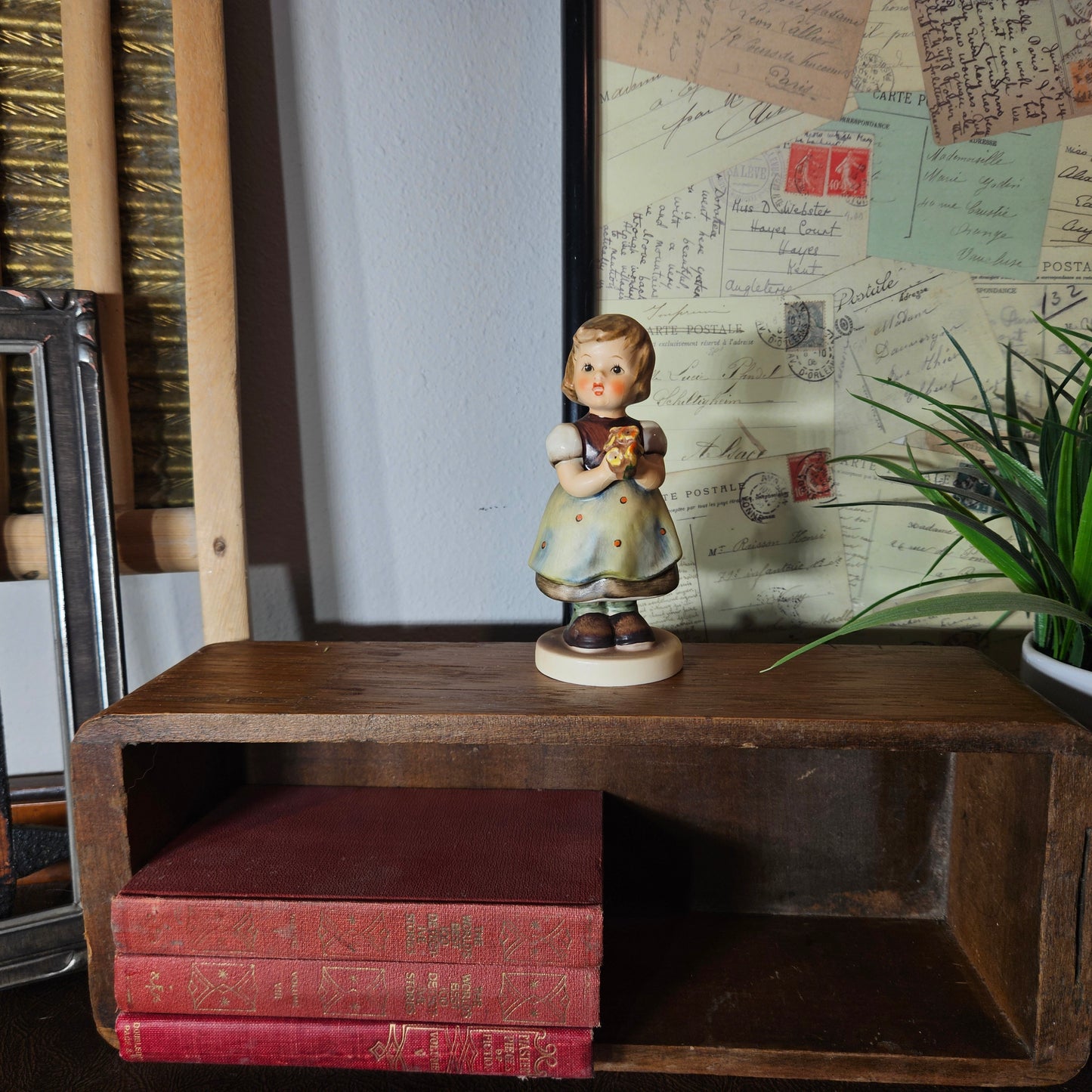 Vintage Goebel Hummel "For Mother" TMK5