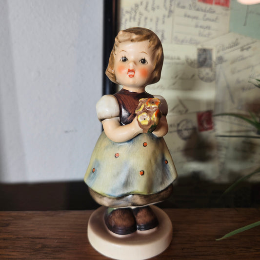 Vintage Goebel Hummel "For Mother" TMK5