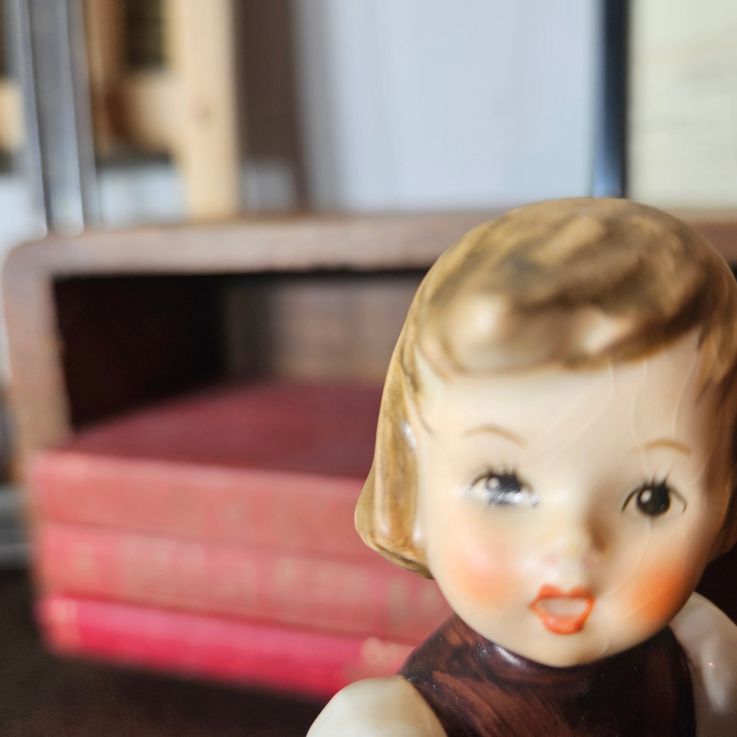 Vintage Goebel Hummel "For Mother" TMK5