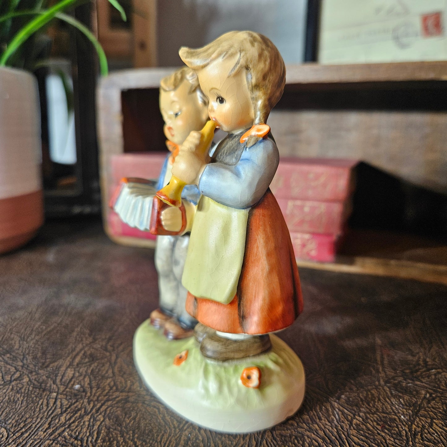 Goebel Hummel "Birthday Serenade" Figurine 218