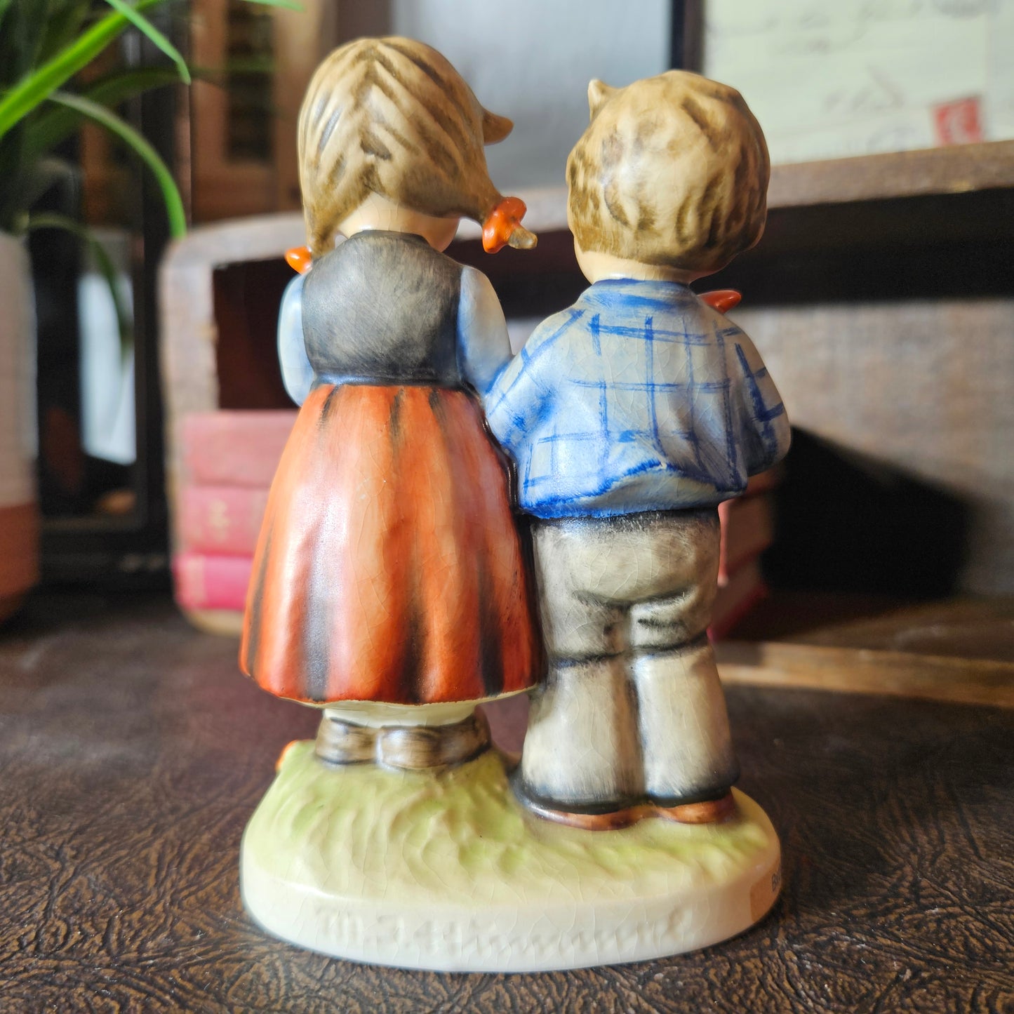 Goebel Hummel "Birthday Serenade" Figurine 218