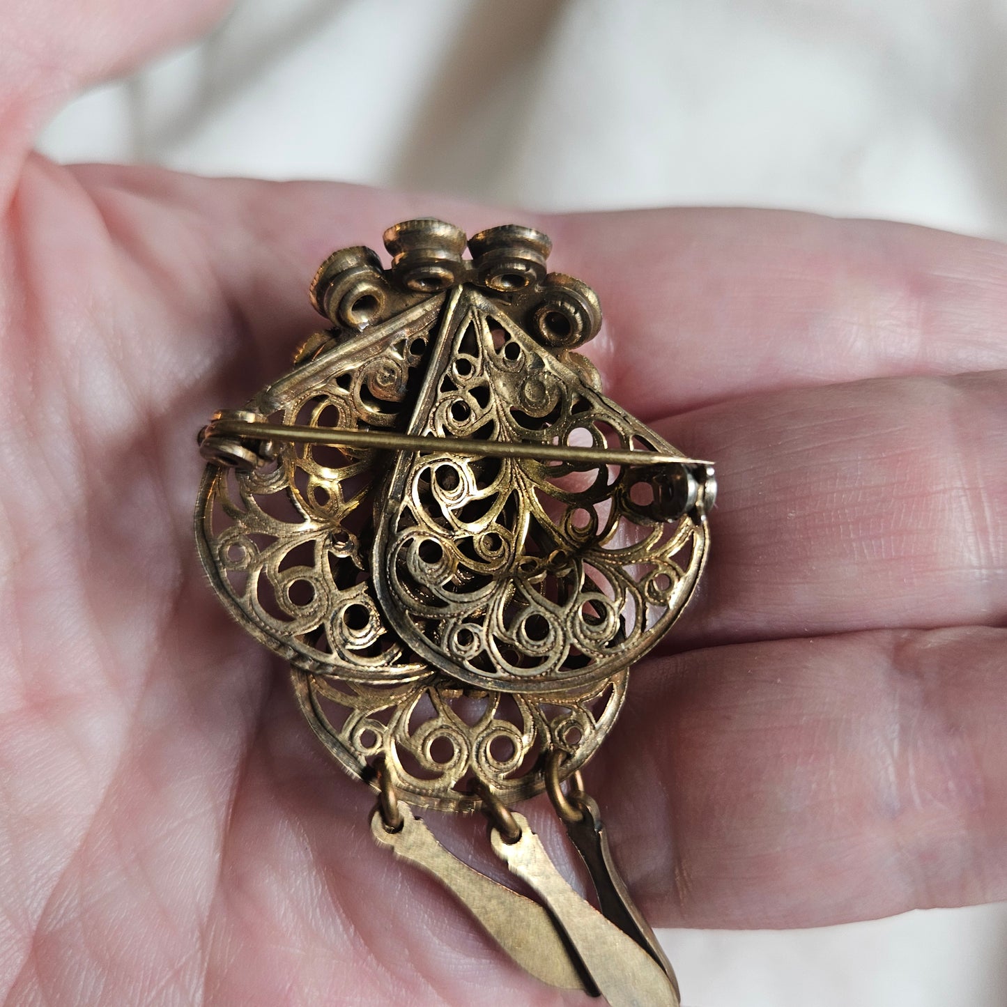 Vintage Gold Tone Filigree Brooch with Amber Rhinestones