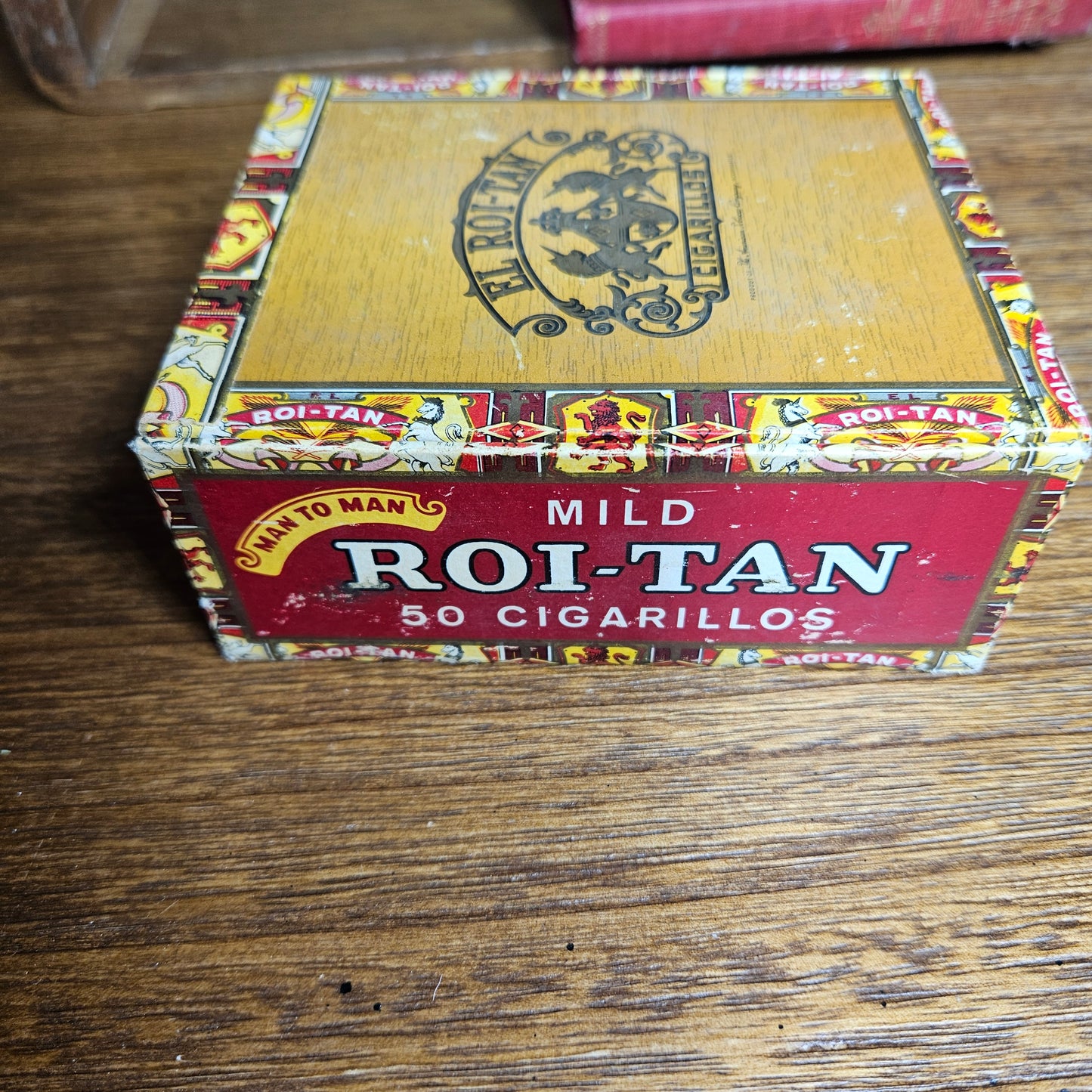 Vintage Roi-Tan Cigar Box Storage Case