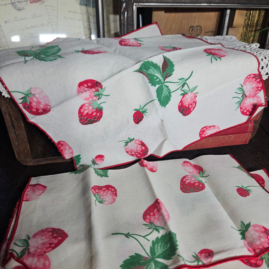 Set of 4 Vintage Strawberry Print Napkins