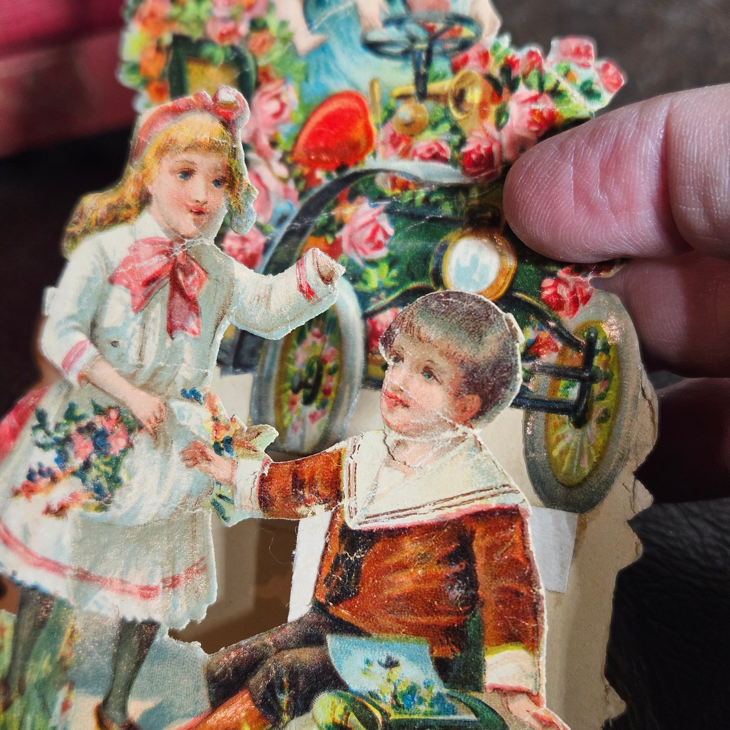 Antique Fold Out Valentine Card with Children and Flowers