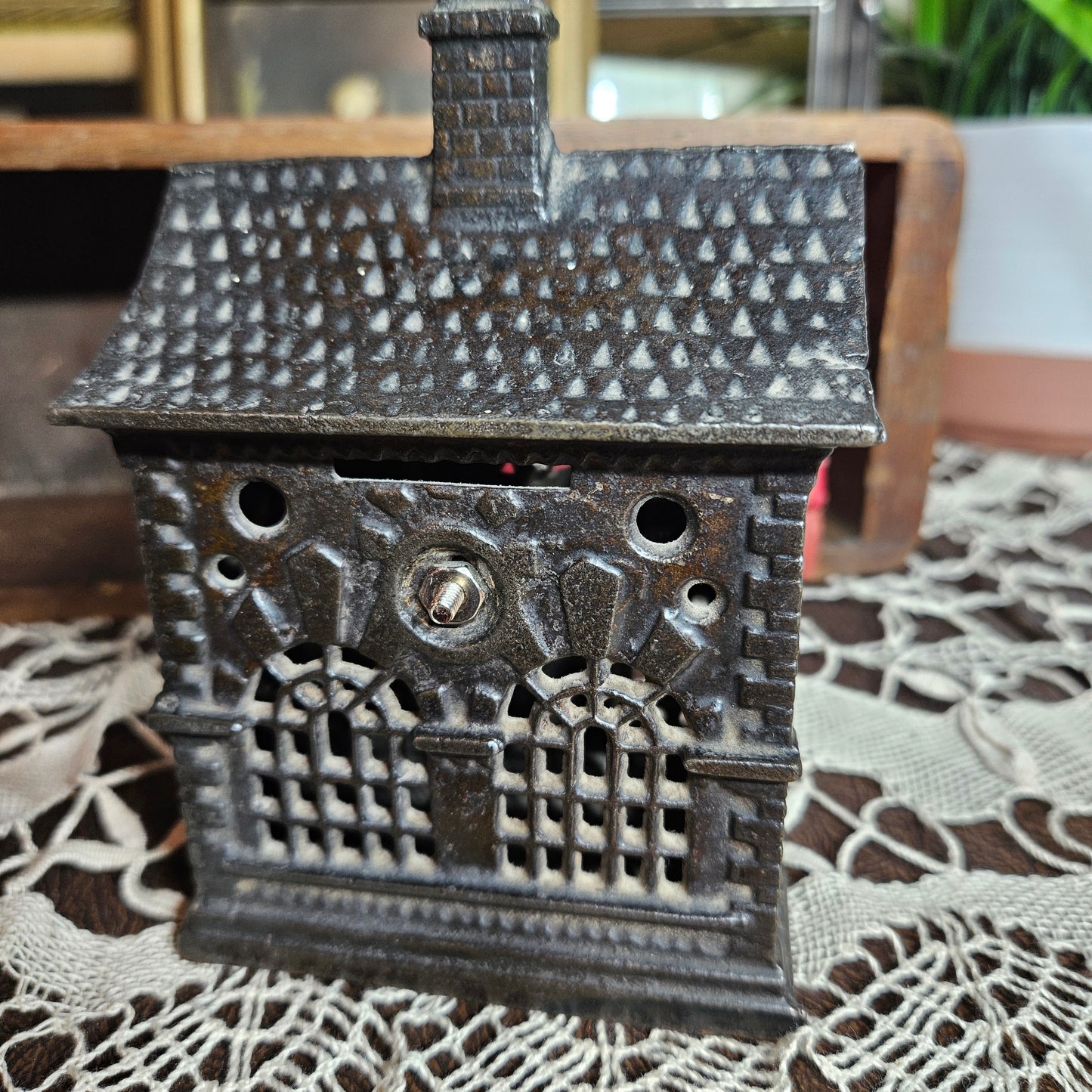Vintage Cast Iron Cottage Coin Bank House