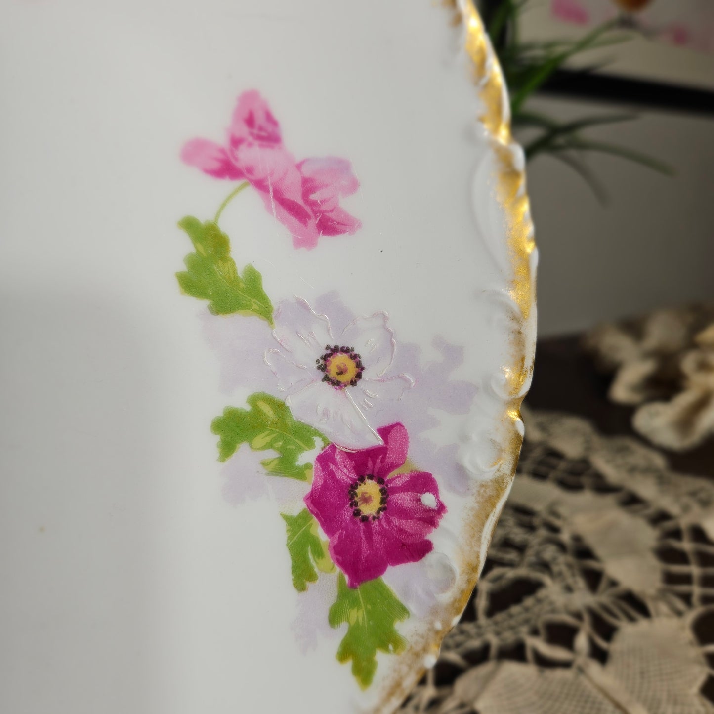 Limoges Floral Cabinet Plate with Gold Rim