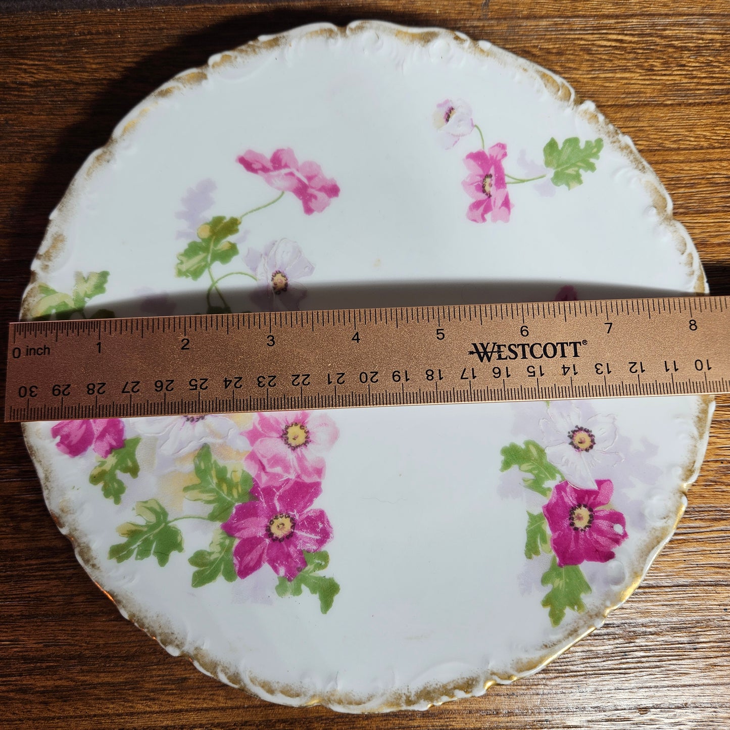 Limoges Floral Cabinet Plate with Gold Rim