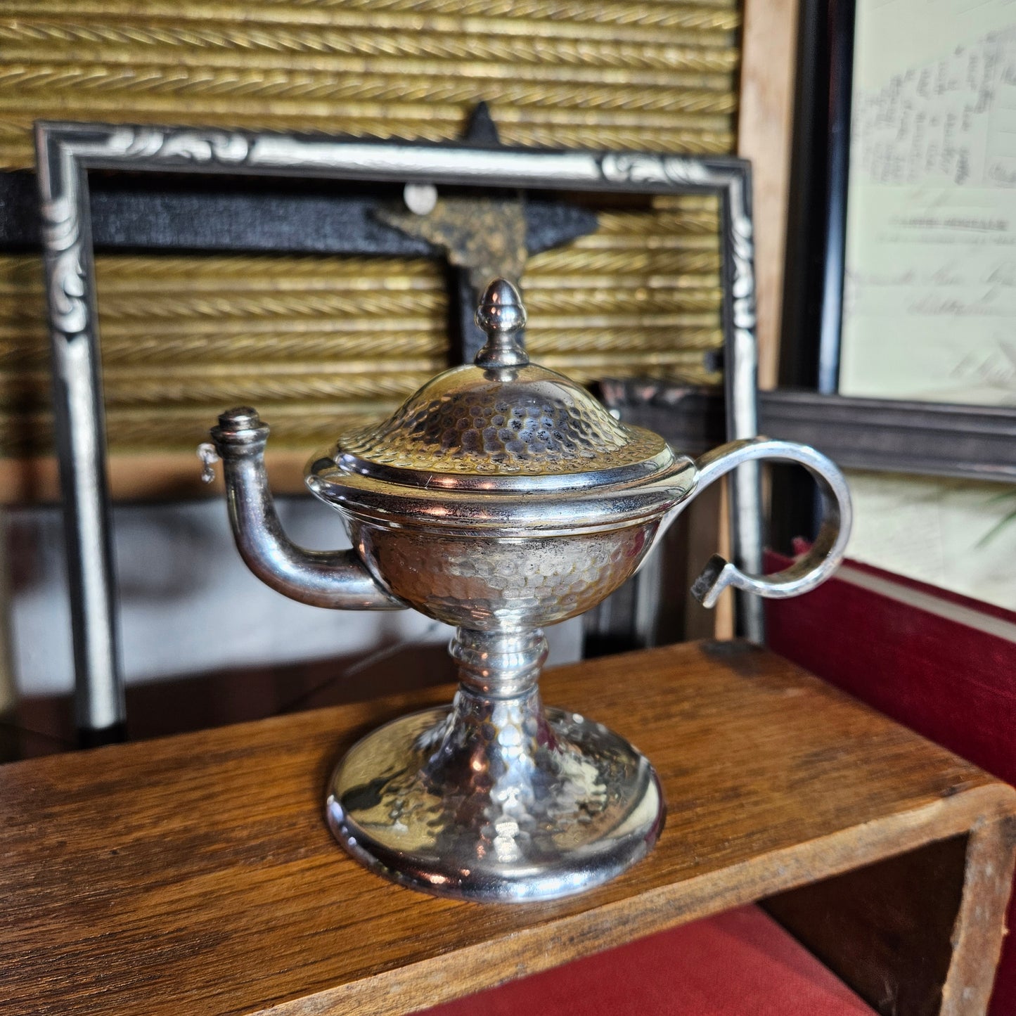Hammered Silver Tone Genie Lamp Oil Burner
