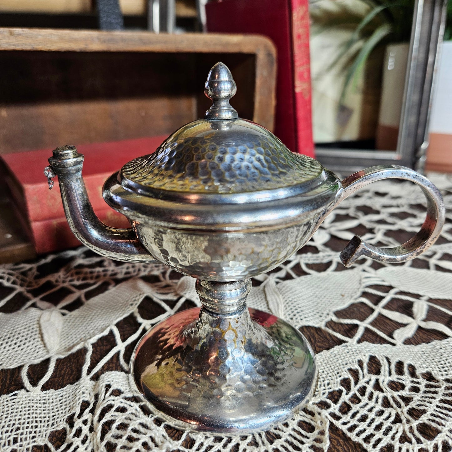 Hammered Silver Tone Genie Lamp Oil Burner