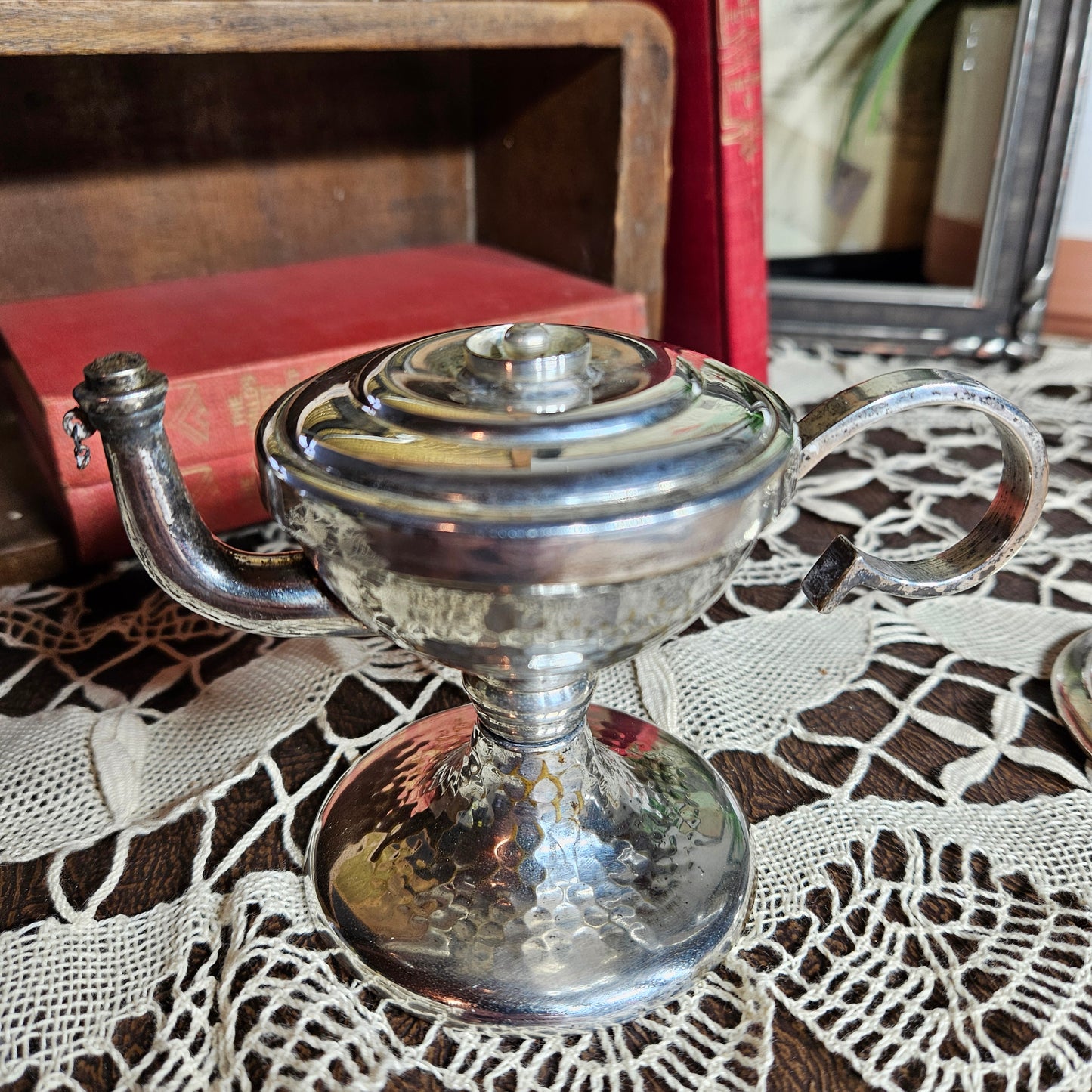 Hammered Silver Tone Genie Lamp Oil Burner