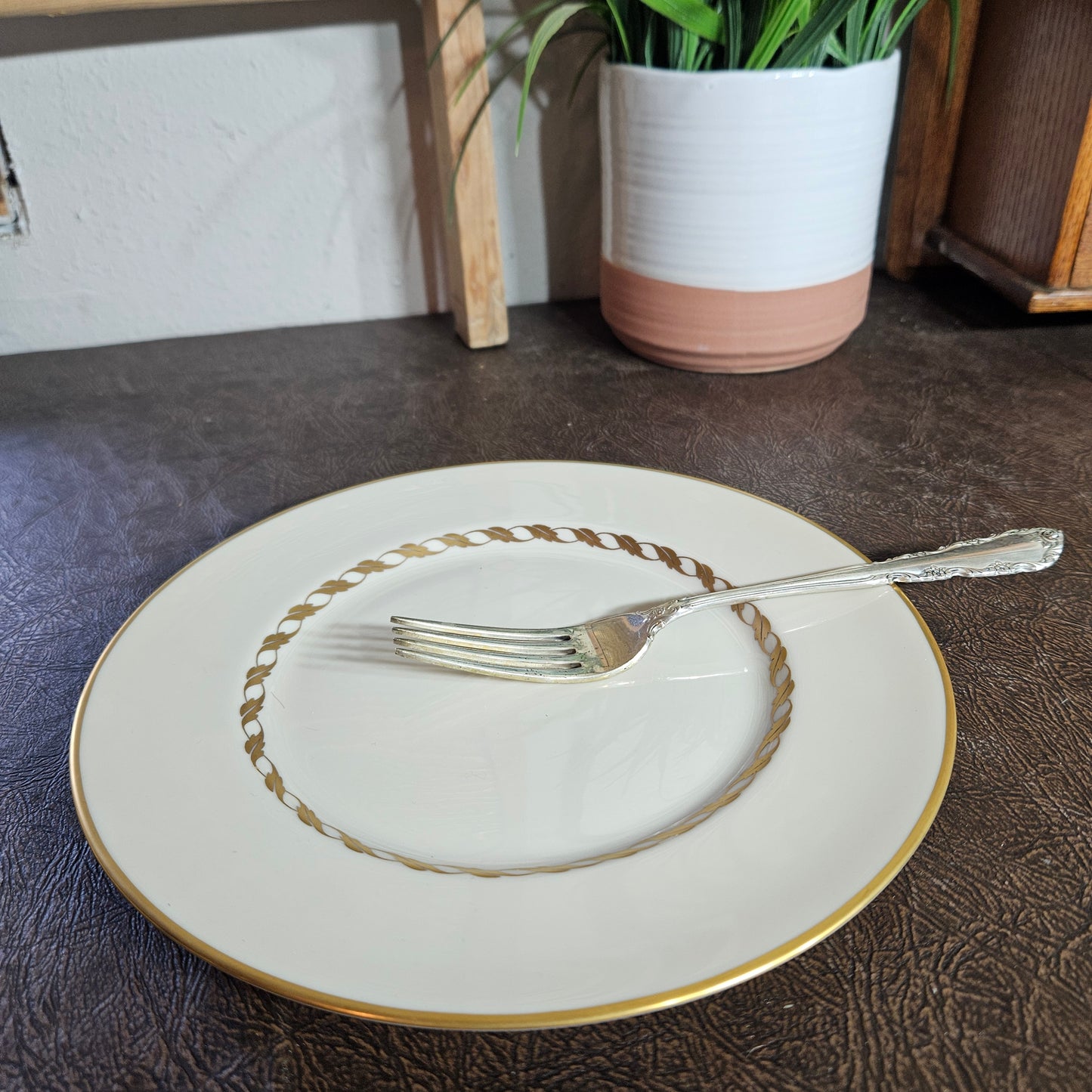 52-Piece Franciscan Beverly China Set with Gold Laurel Trim