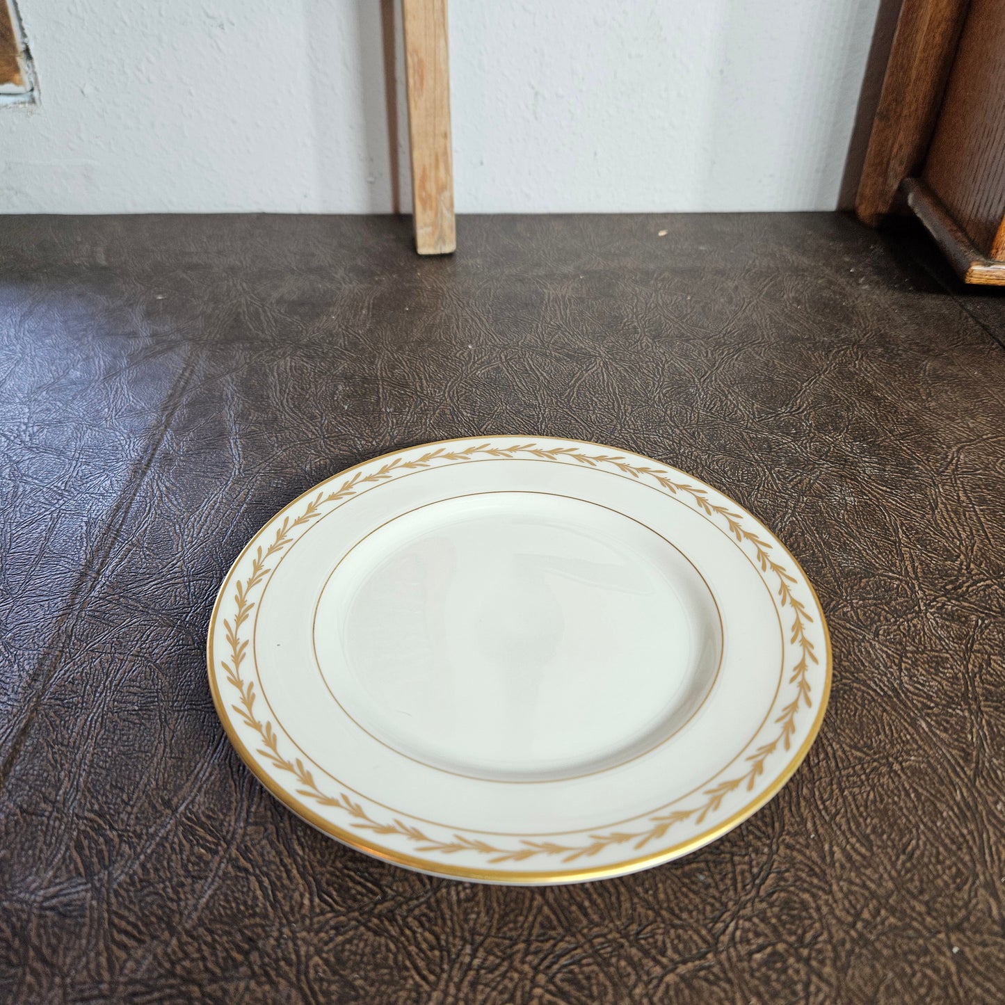 52-Piece Franciscan Beverly China Set with Gold Laurel Trim
