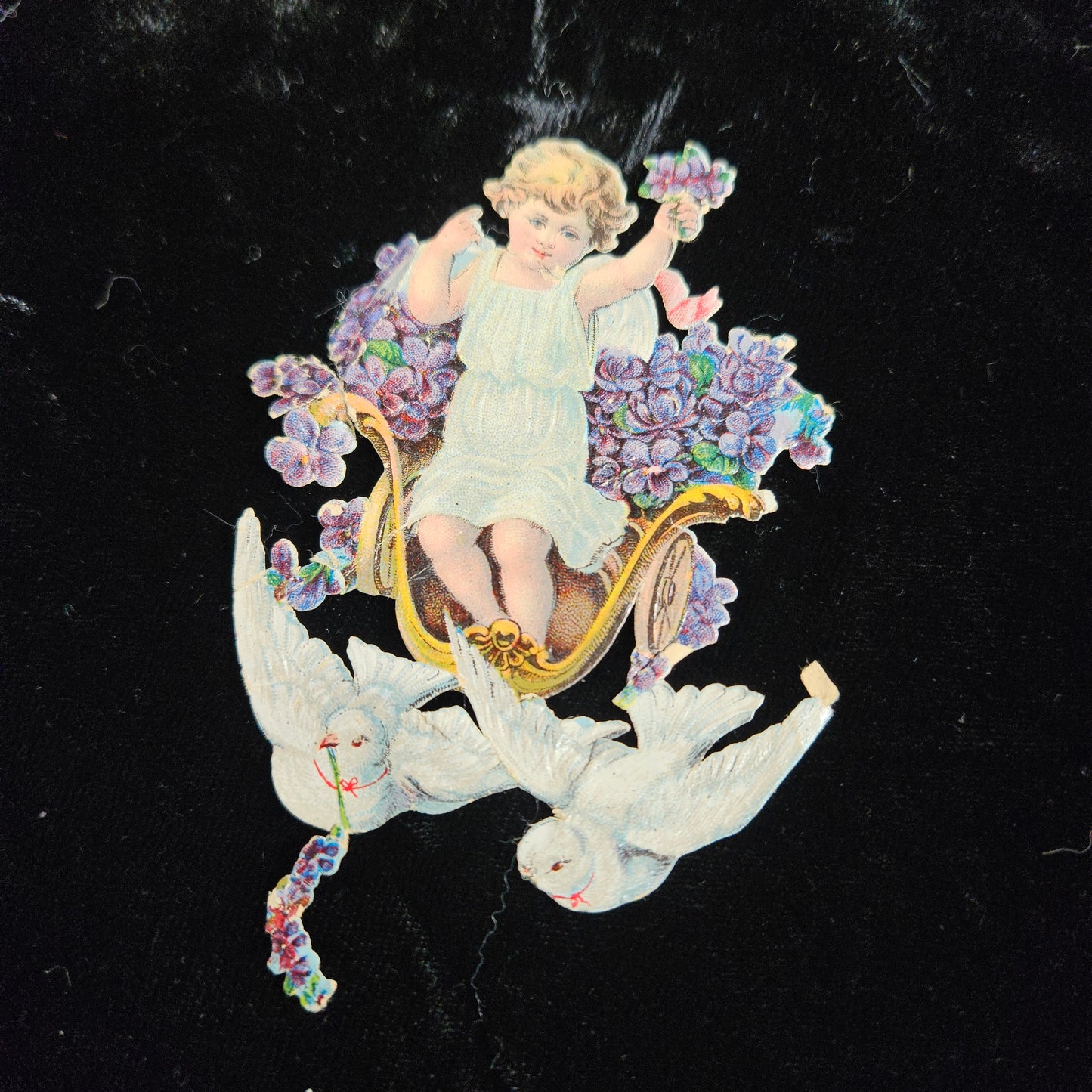 Victorian Cherub Carriage Die Cut Scrap