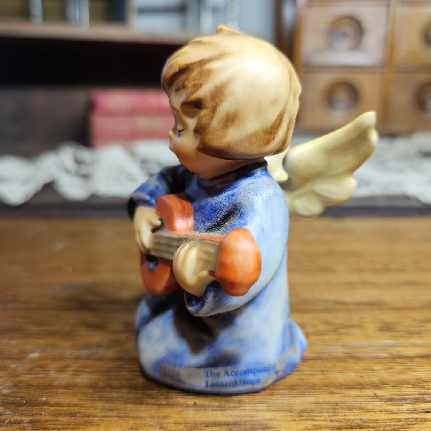 Hummel The Accompanist Angel Hum 453 Boxed Figurine