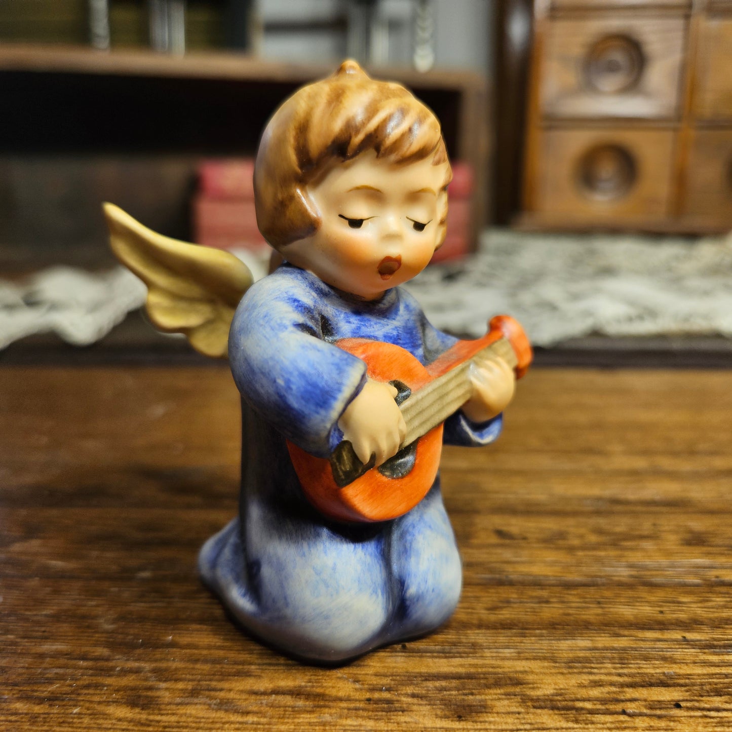 Hummel The Accompanist Angel Hum 453 Boxed Figurine