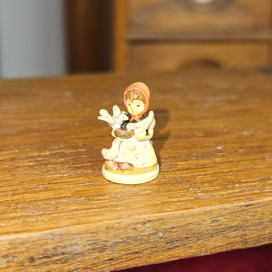Goebel Mini Cinderella 264-P First Edition