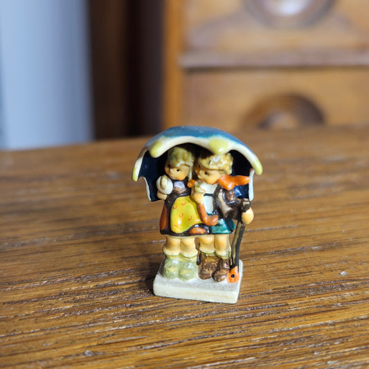 Goebel Mini Stormy Weather 251-P Second Release