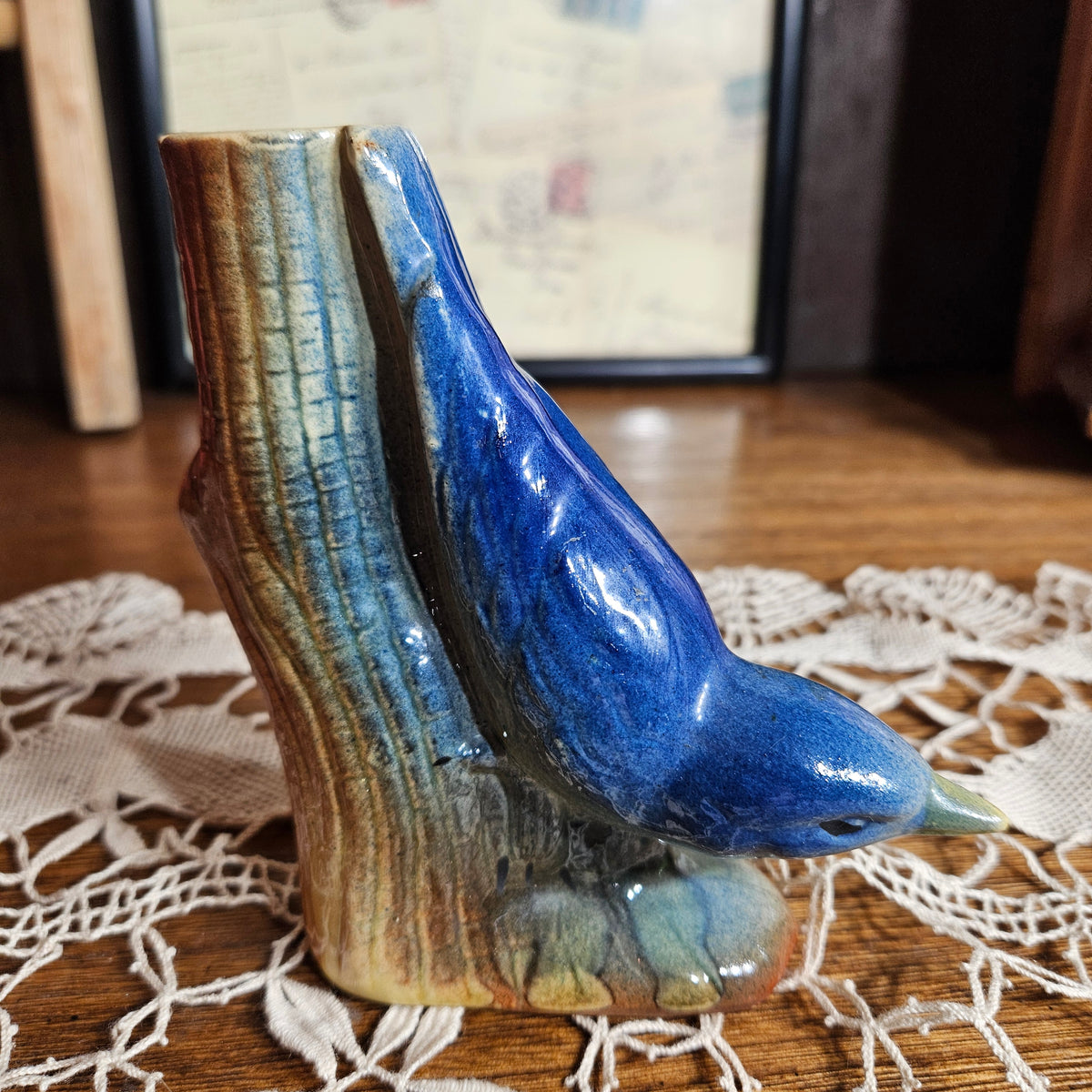 Bluebird Tree Stump Ceramic Bud Vase