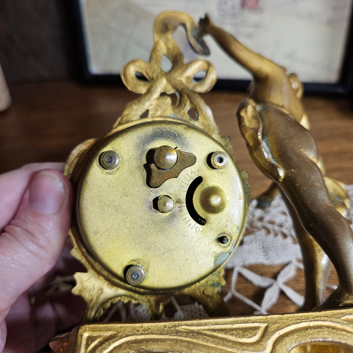 New Haven Cherub Figural Mantel Clock
