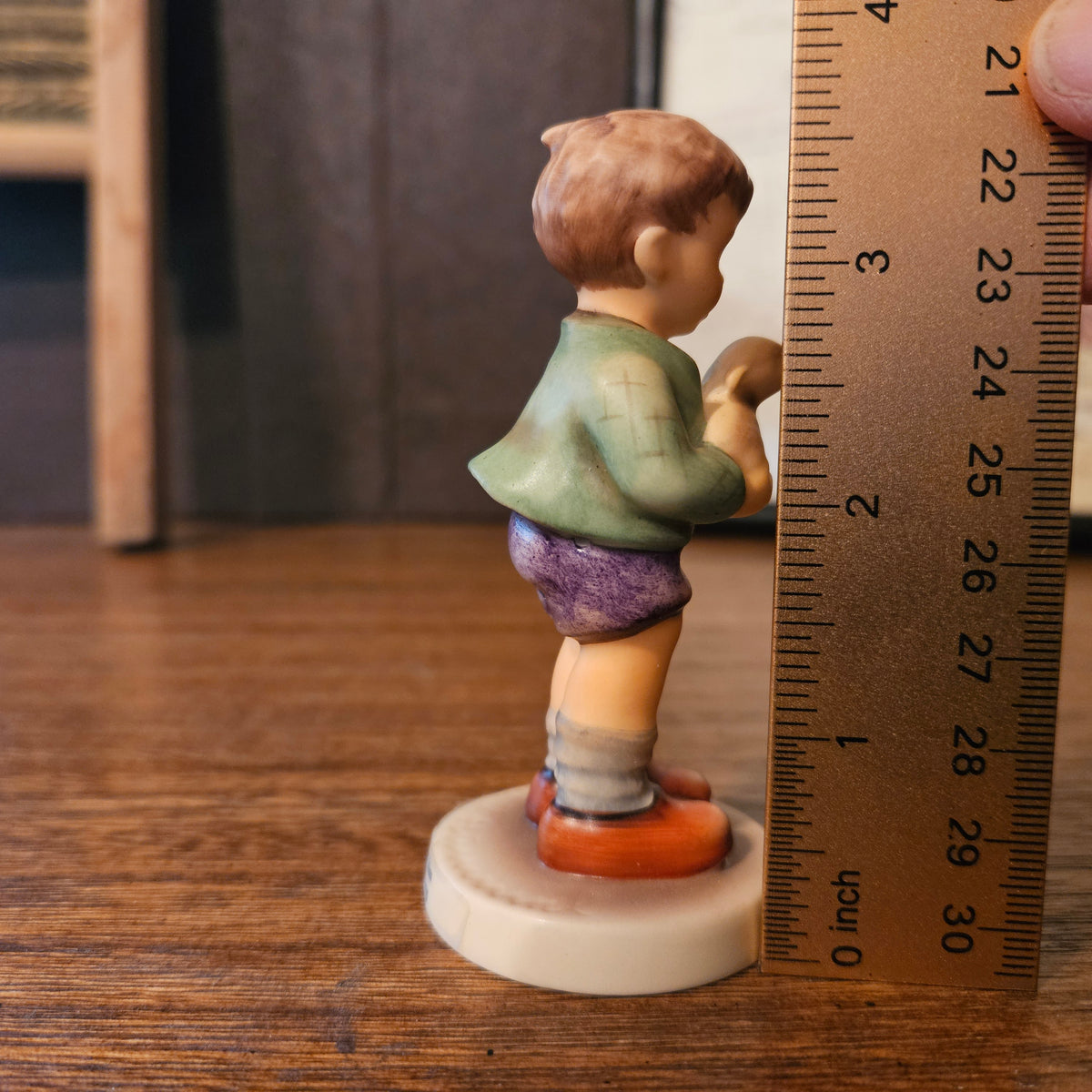 Goebel Hummel "I'll Protect Him" #483 Figurine with Original Box (1987)