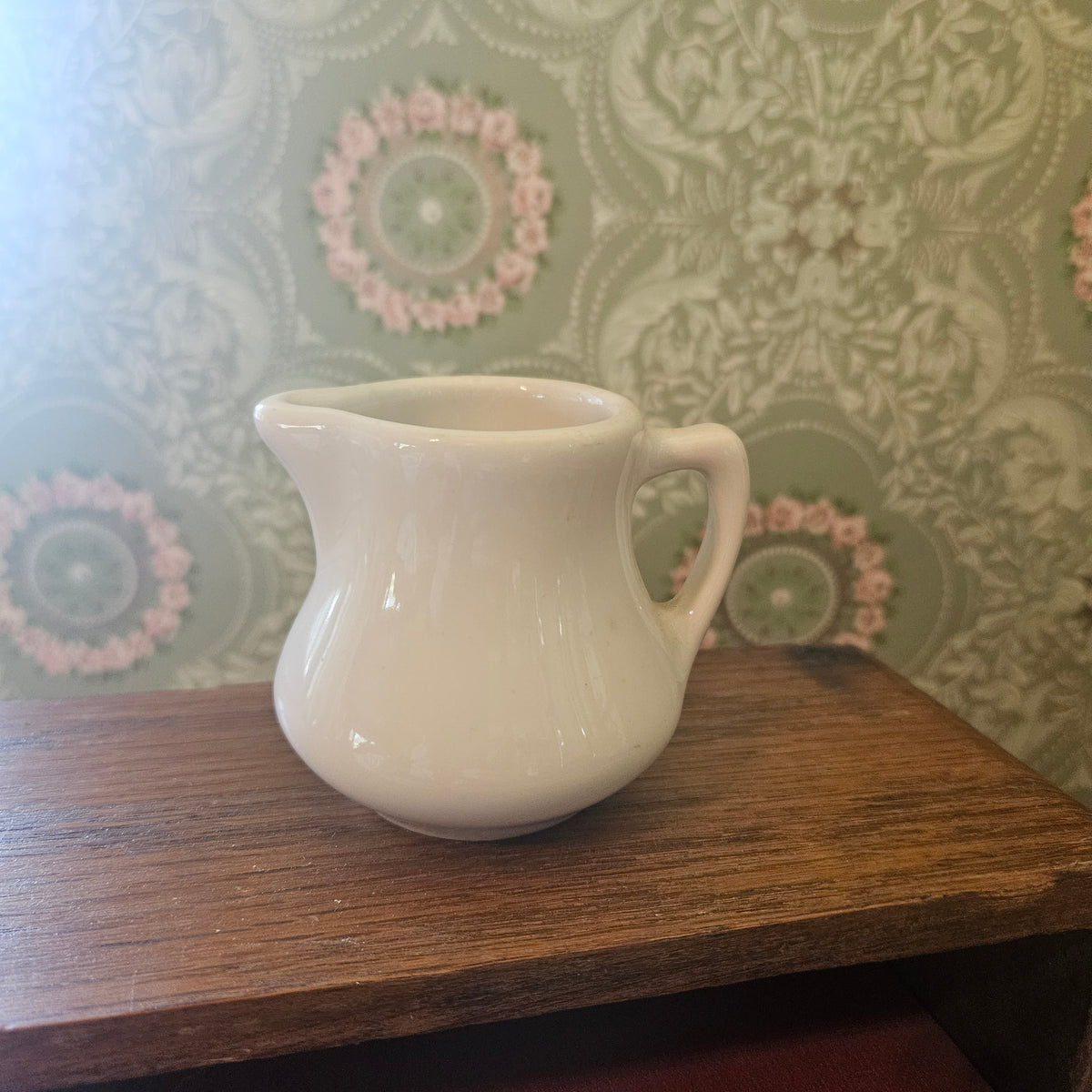 Shenango China Restaurant Ware Creamer #160