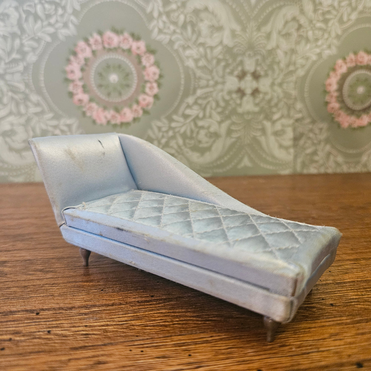 Blue Chaise Dollhouse Lounge
