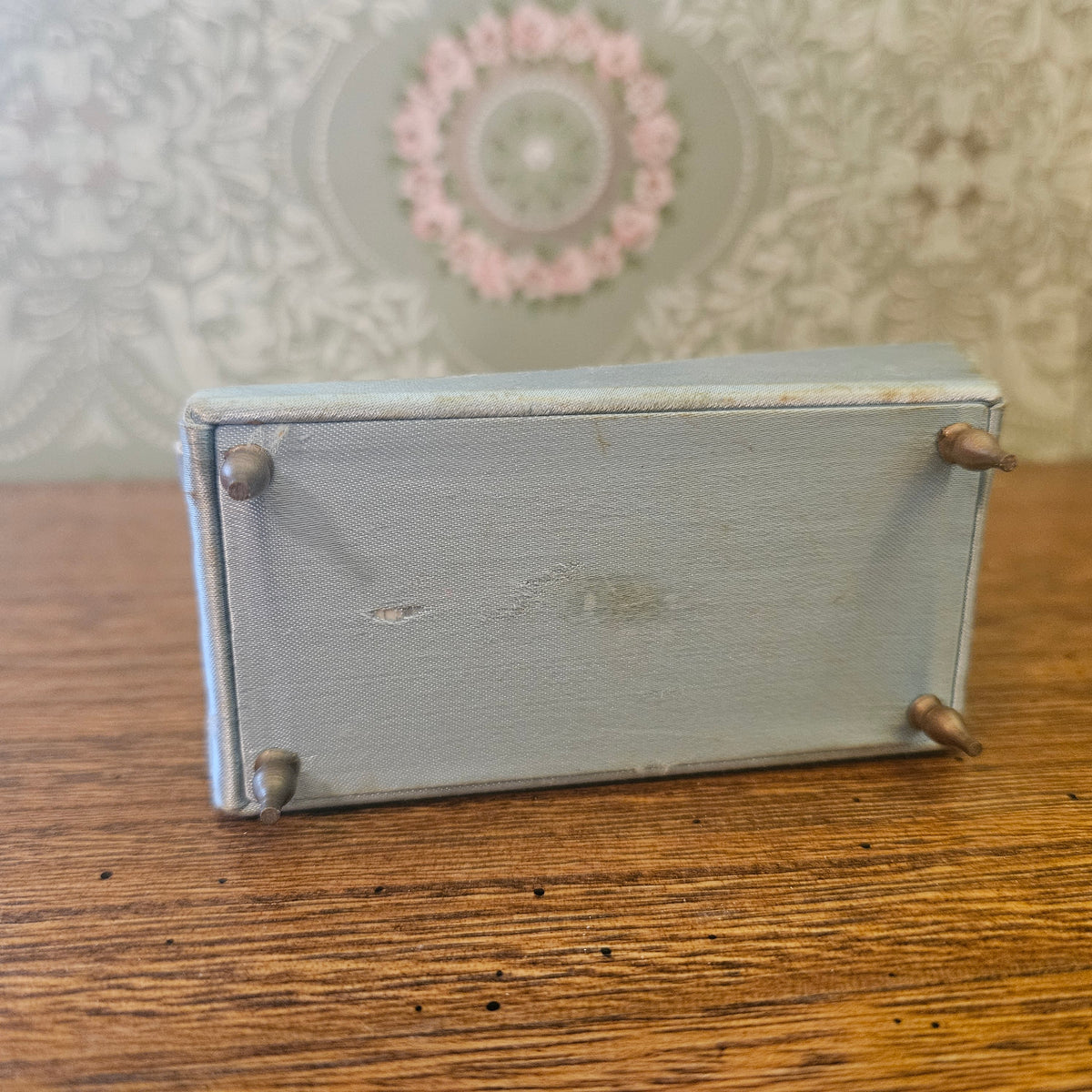 Blue Chaise Dollhouse Lounge