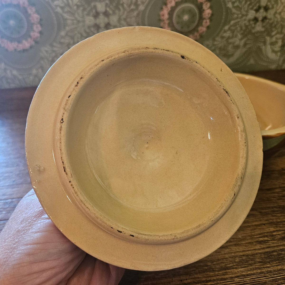 J&G Meakin Leaf Pattern Covered Casserole