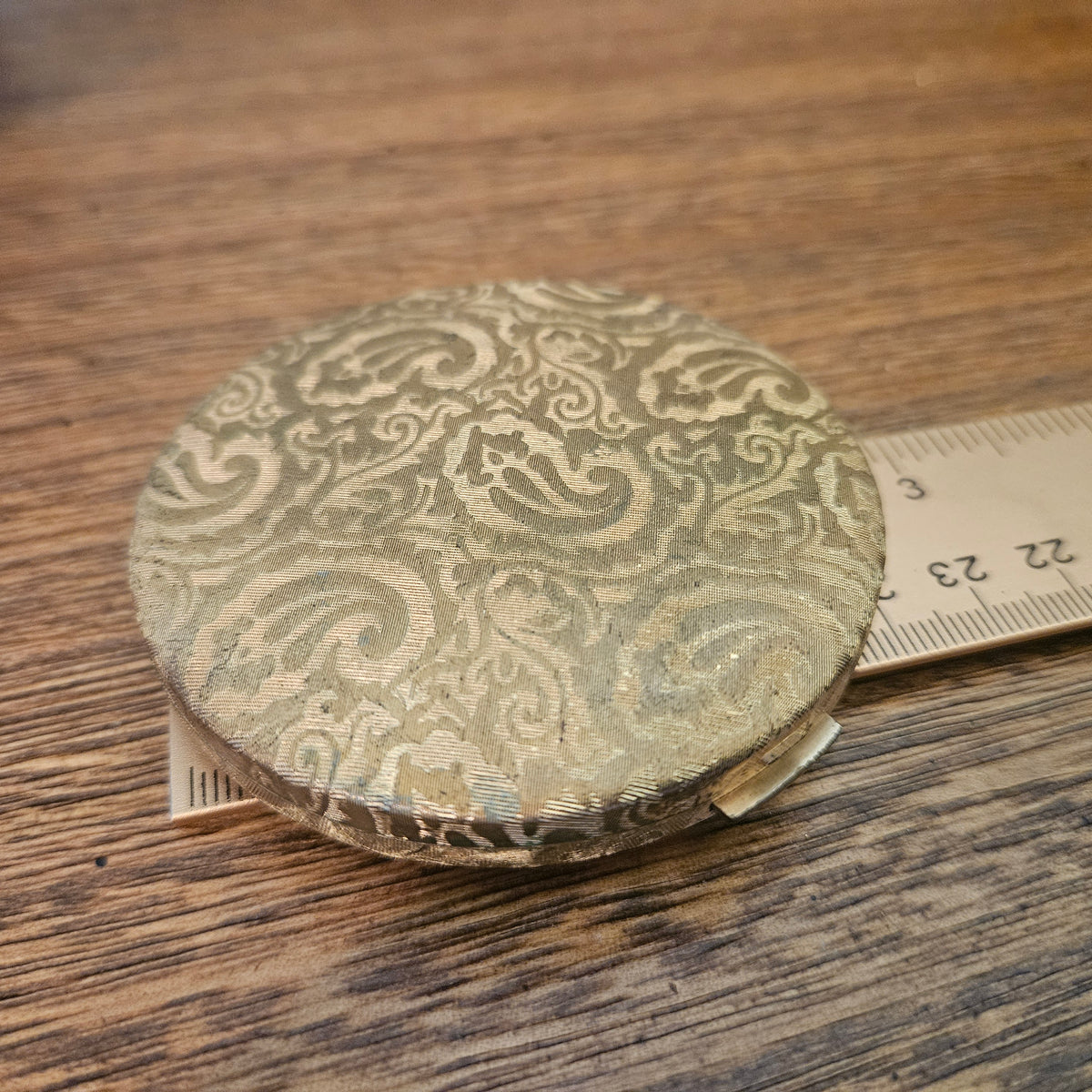 Gold Tone Damask Powder Compact with Mirror