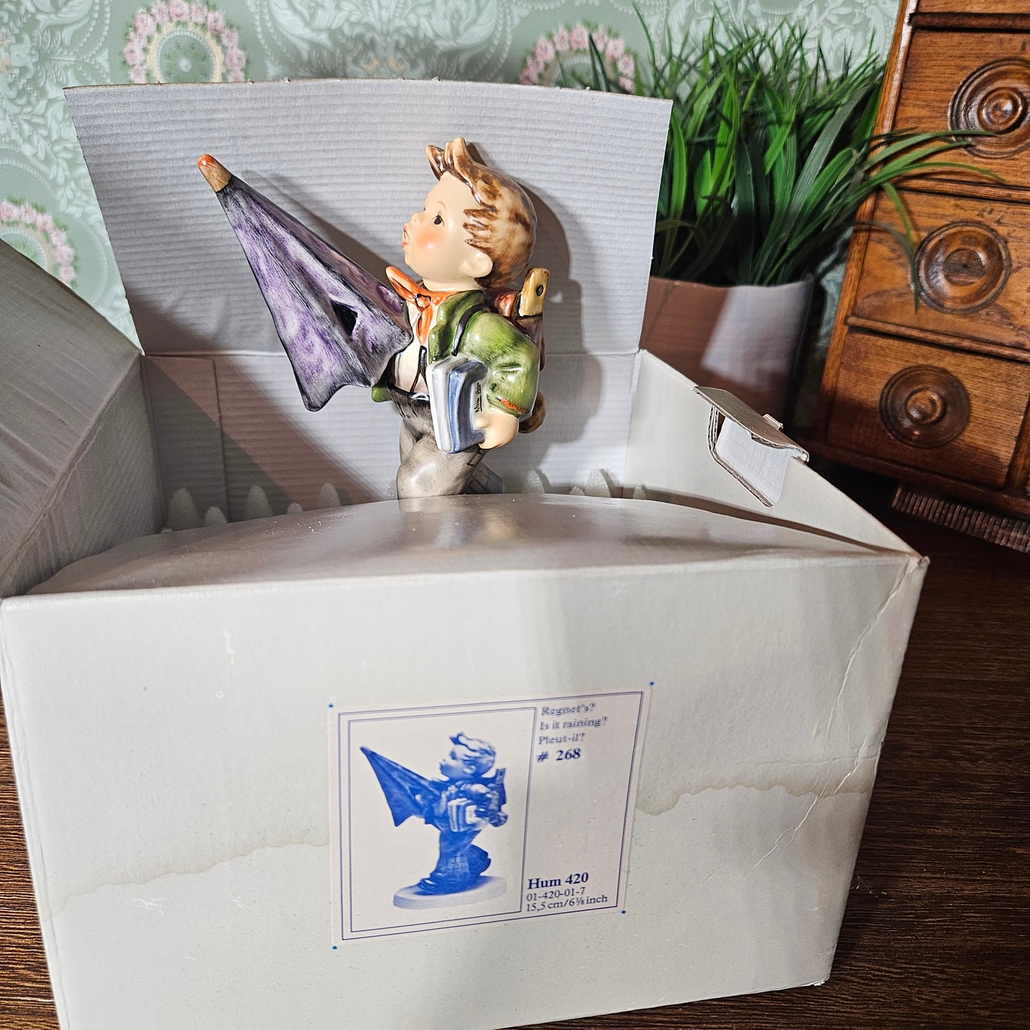Goebel Hummel Is It Raining? Hum 420 with Box