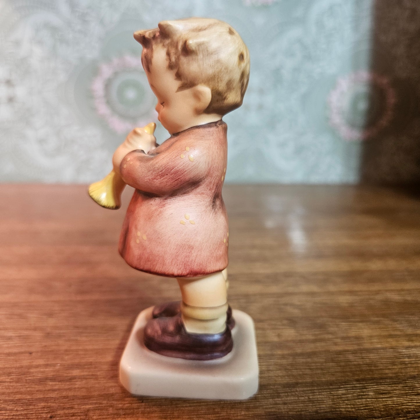 Hummel 477 A Budding Maestro Figurine with Box