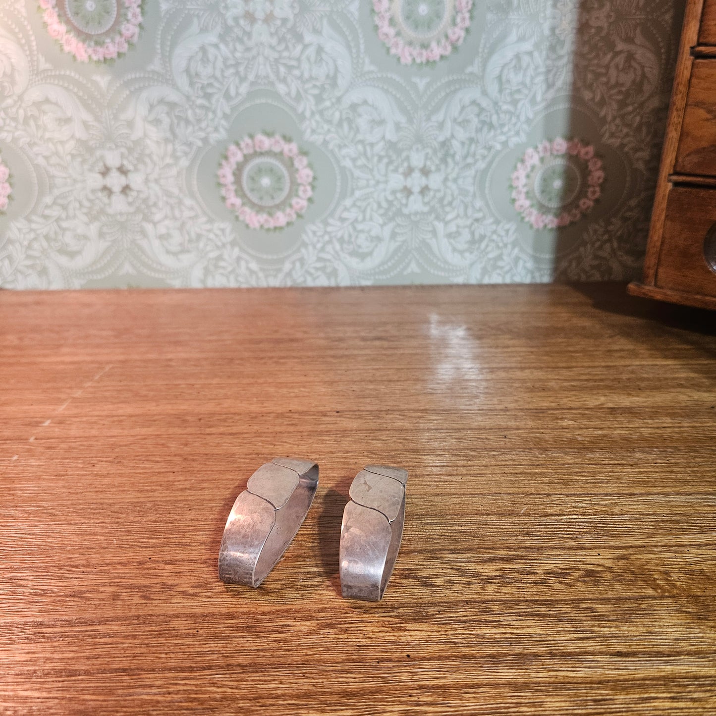 Randahl Hand Wrought Sterling Napkin Rings Pair No. 82