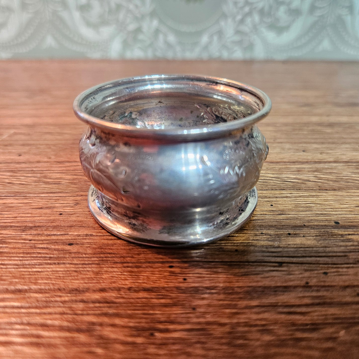Vintage Embossed Floral Silverplate Napkin Ring