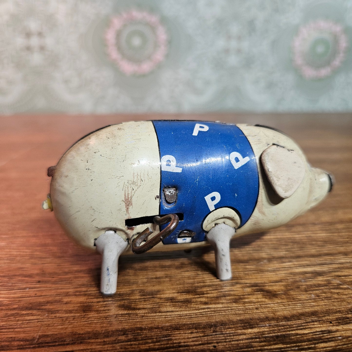 Vintage Haji Japan Tin Wind-Up Pig Toy - Not Working