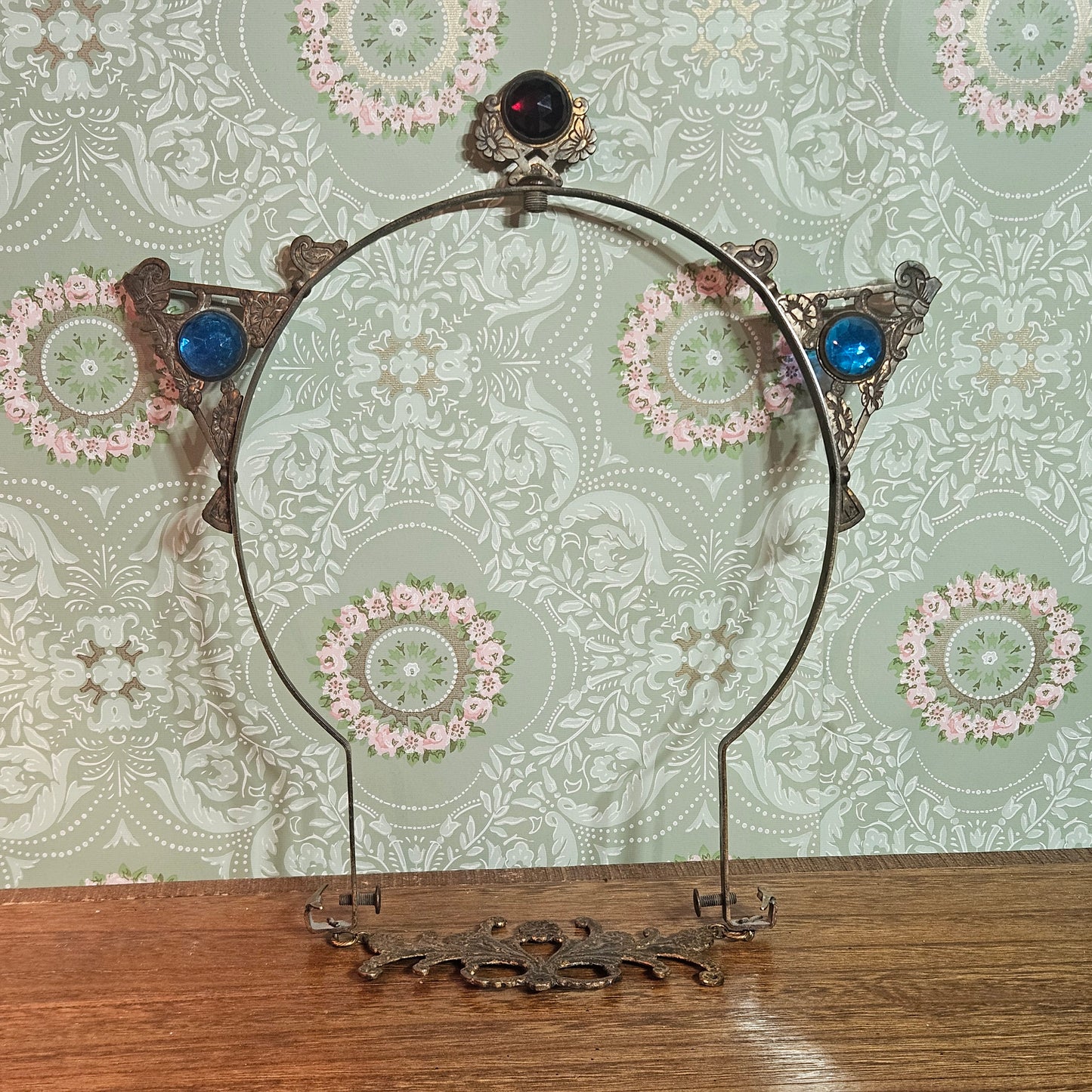Ornate Jeweled Metal Circular "Brides Basket" Frame
