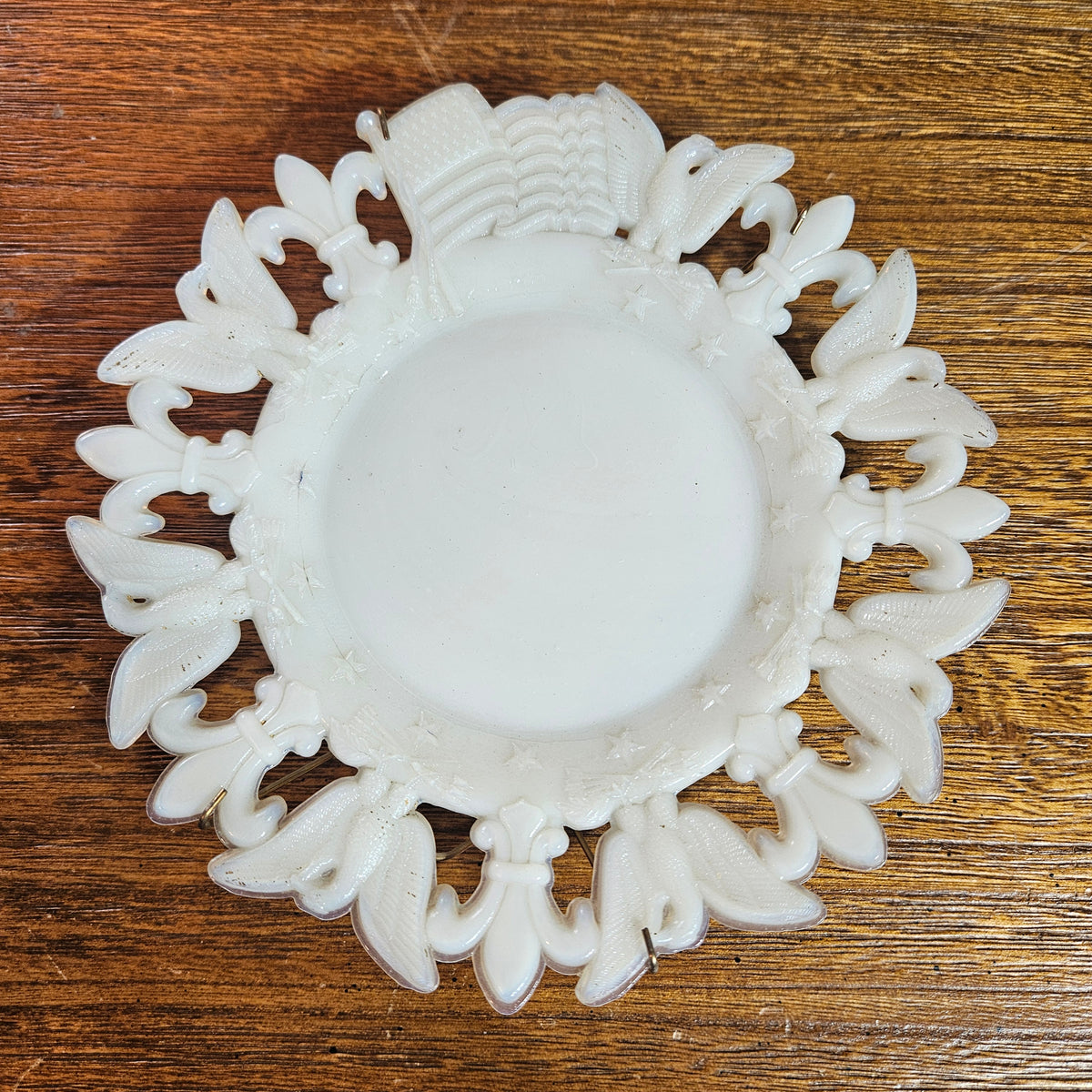 Westmorland White Eagle & Fleur-de-Lis Wall Plaque