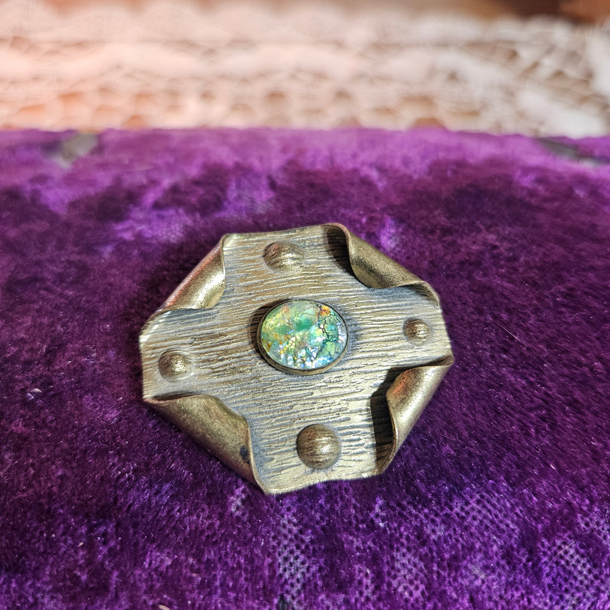 Modernist Iridescent Art Glass Cabochon Brooch