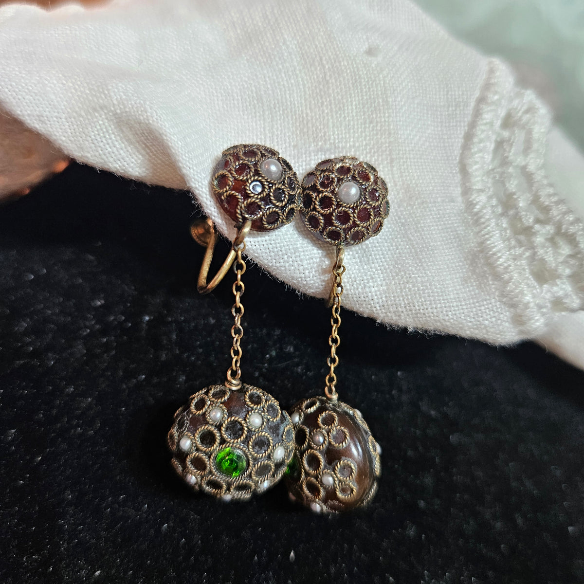 Vintage Filigree Drop Screw Back Earrings Green Rhinestones