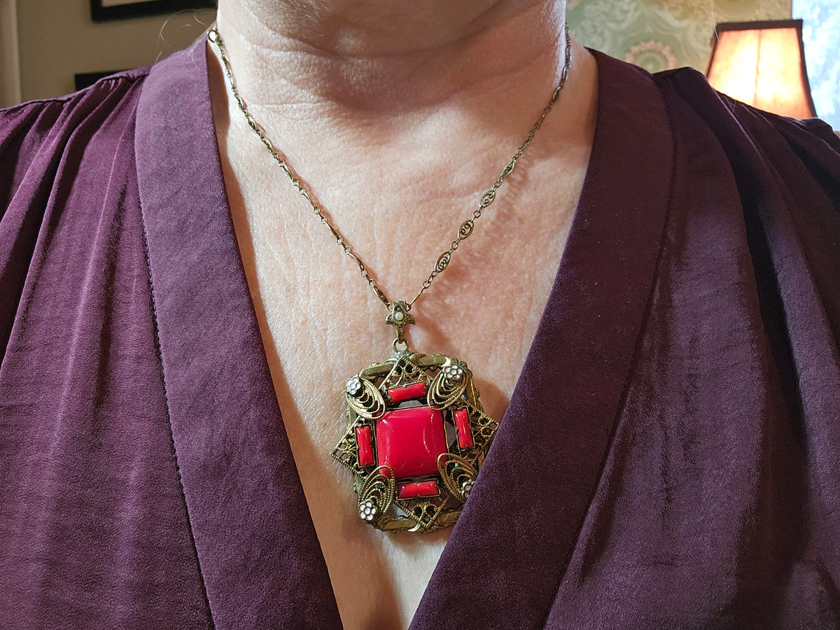 Art Deco Red Glass Filigree Pendant Necklace